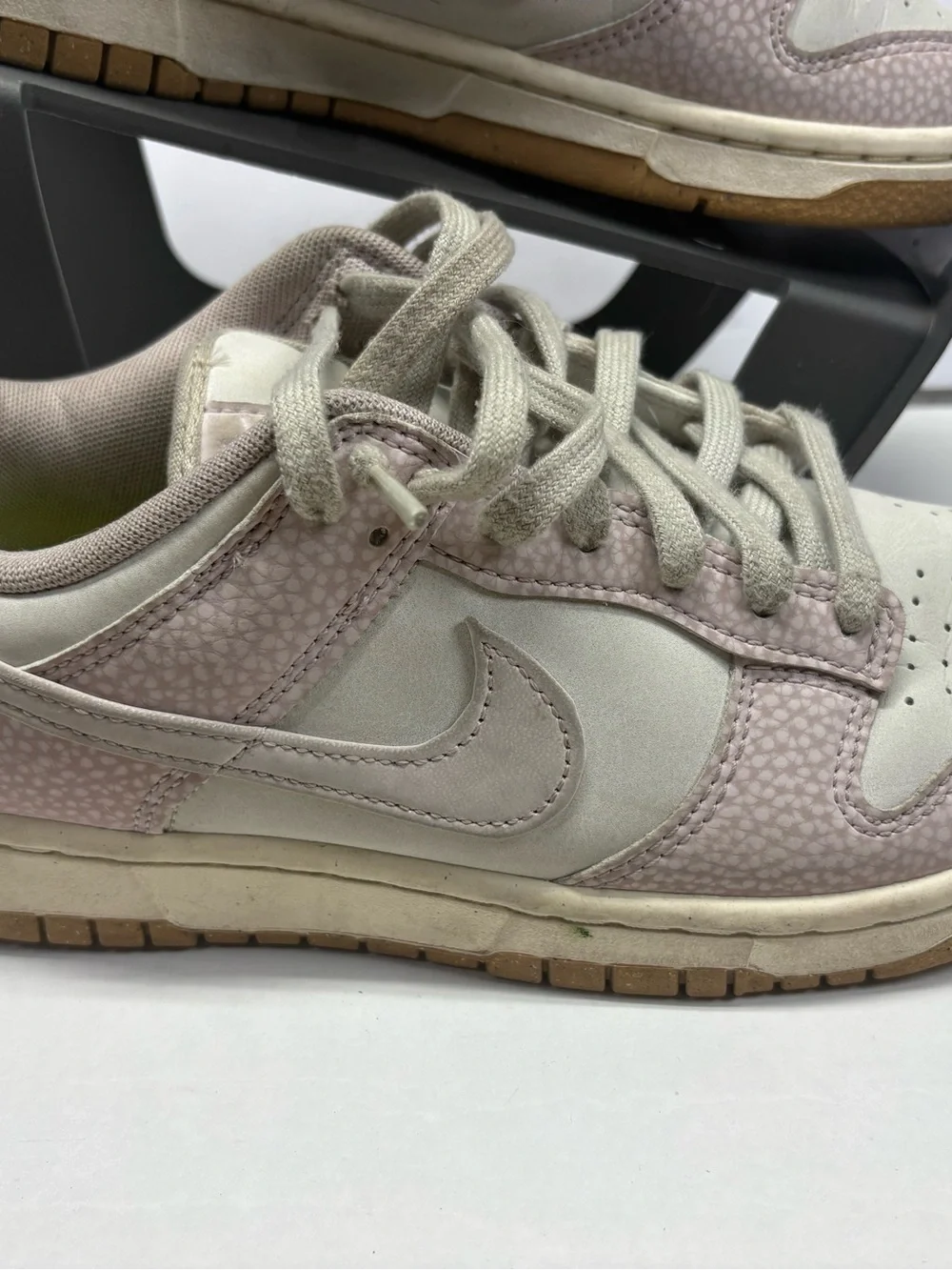 Nike Dunk Low PRM Next Nature Platinum Violet FN6345-001 Women’s Size 8  Used